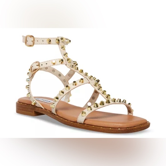 Steve Madden Shoes - Steve Madden Sunnie Gladiator Tan StuddedSandal Size 10 Excellent Vacation